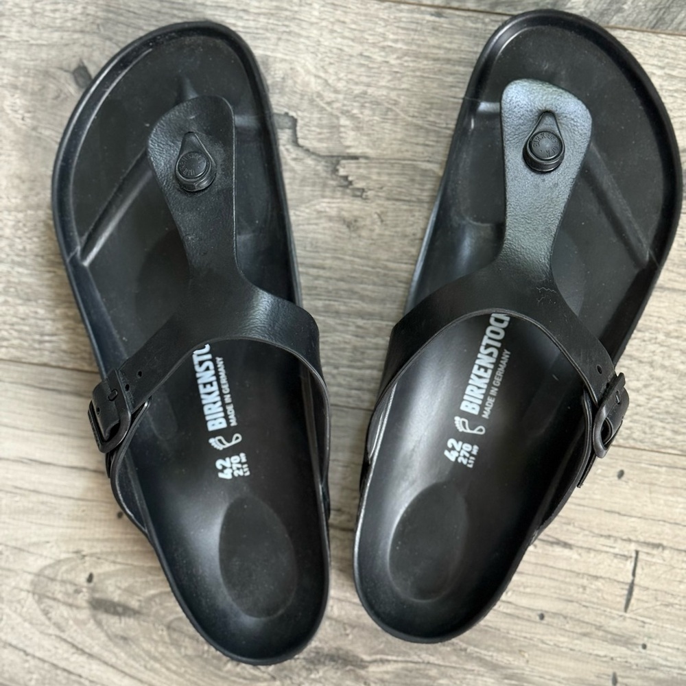 Birkenstock EVA Gizeh Black Sandals NWOT